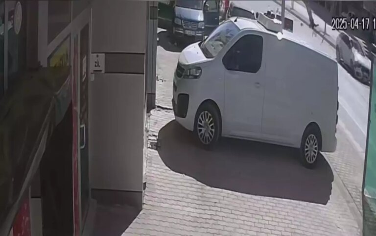 konyada-kaza-ani-goruntuleri-ortaya-cikti-JN25x9fE.jpg