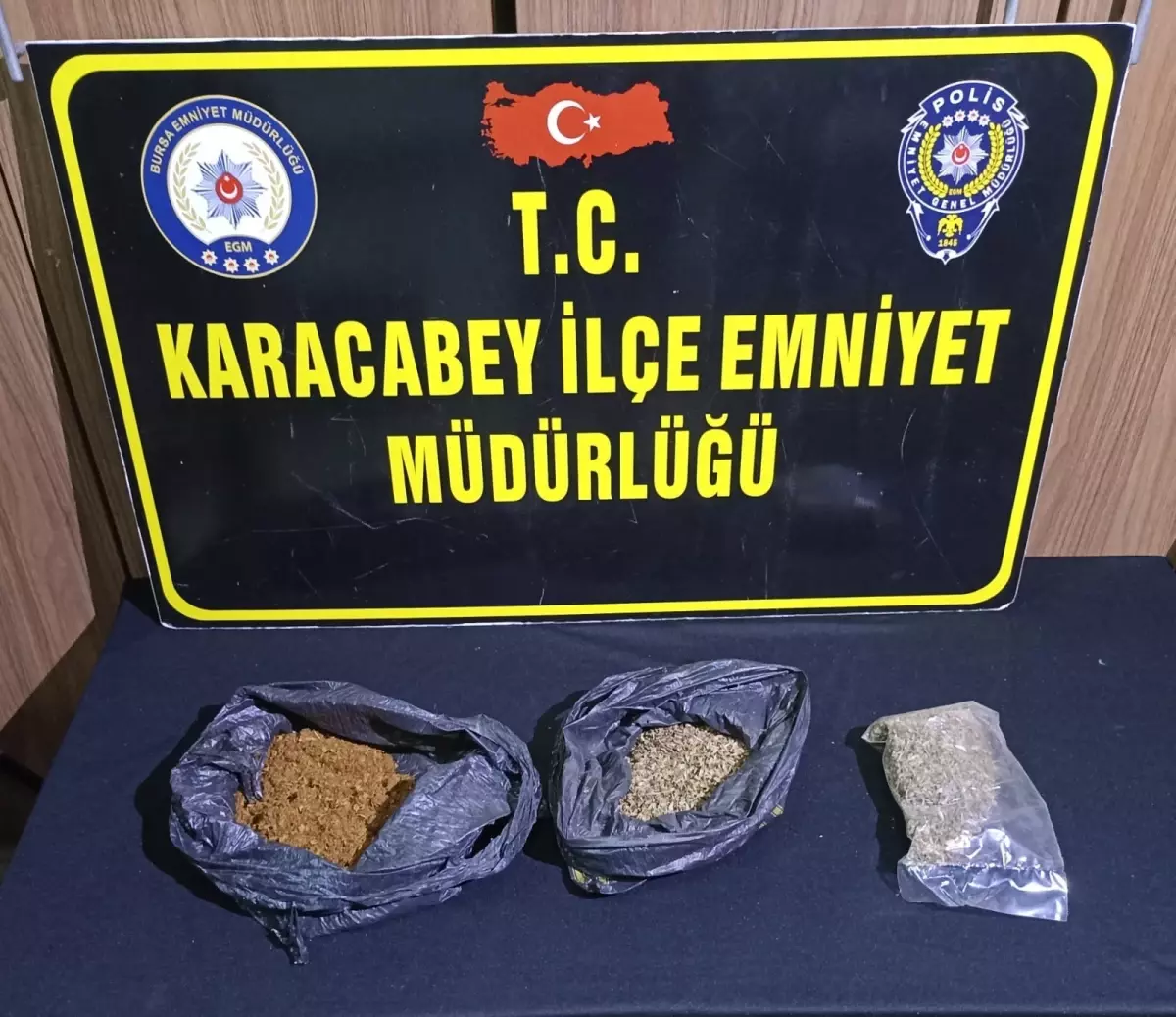 bursada uyusturucu baskini genc kadin serbest avlHVsBa