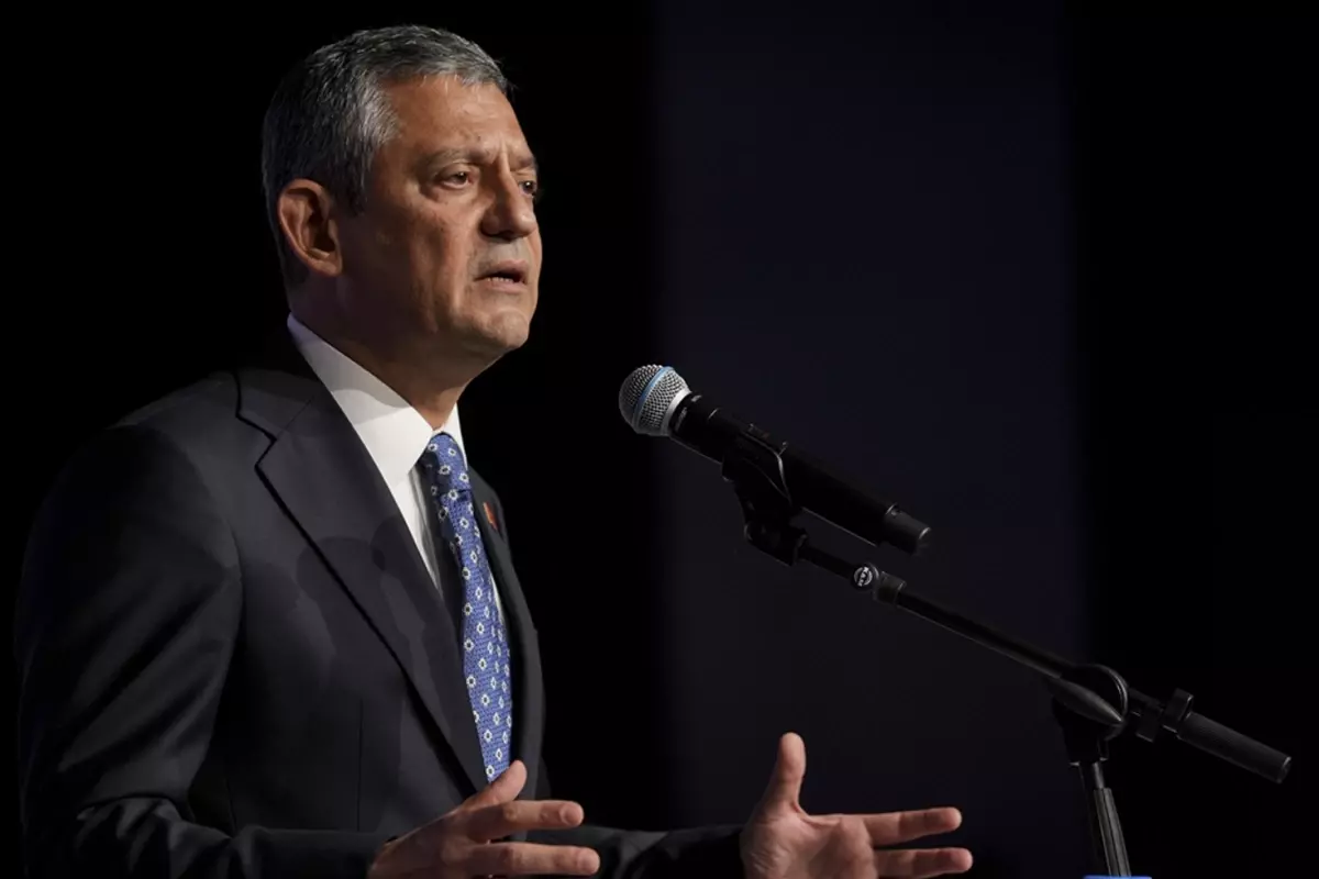 ozgur ozel secime tek aday olarak giriyor oyunu kullandi DZRV1Lxm