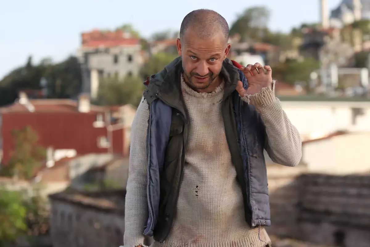 yakin arkadasliktan ask cikti riza kocaoglu yeni aska yelken acti XkIp589y