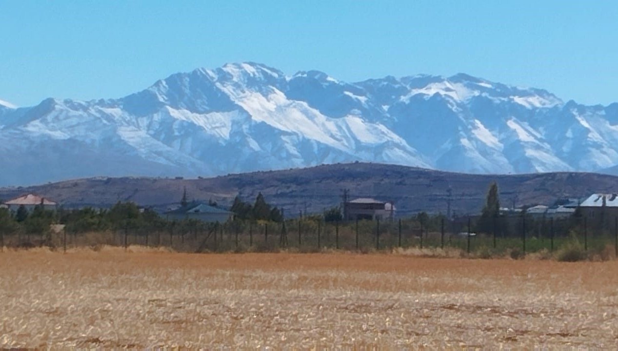 binboga dagi beyaza burundu szRAmg4c.jpg