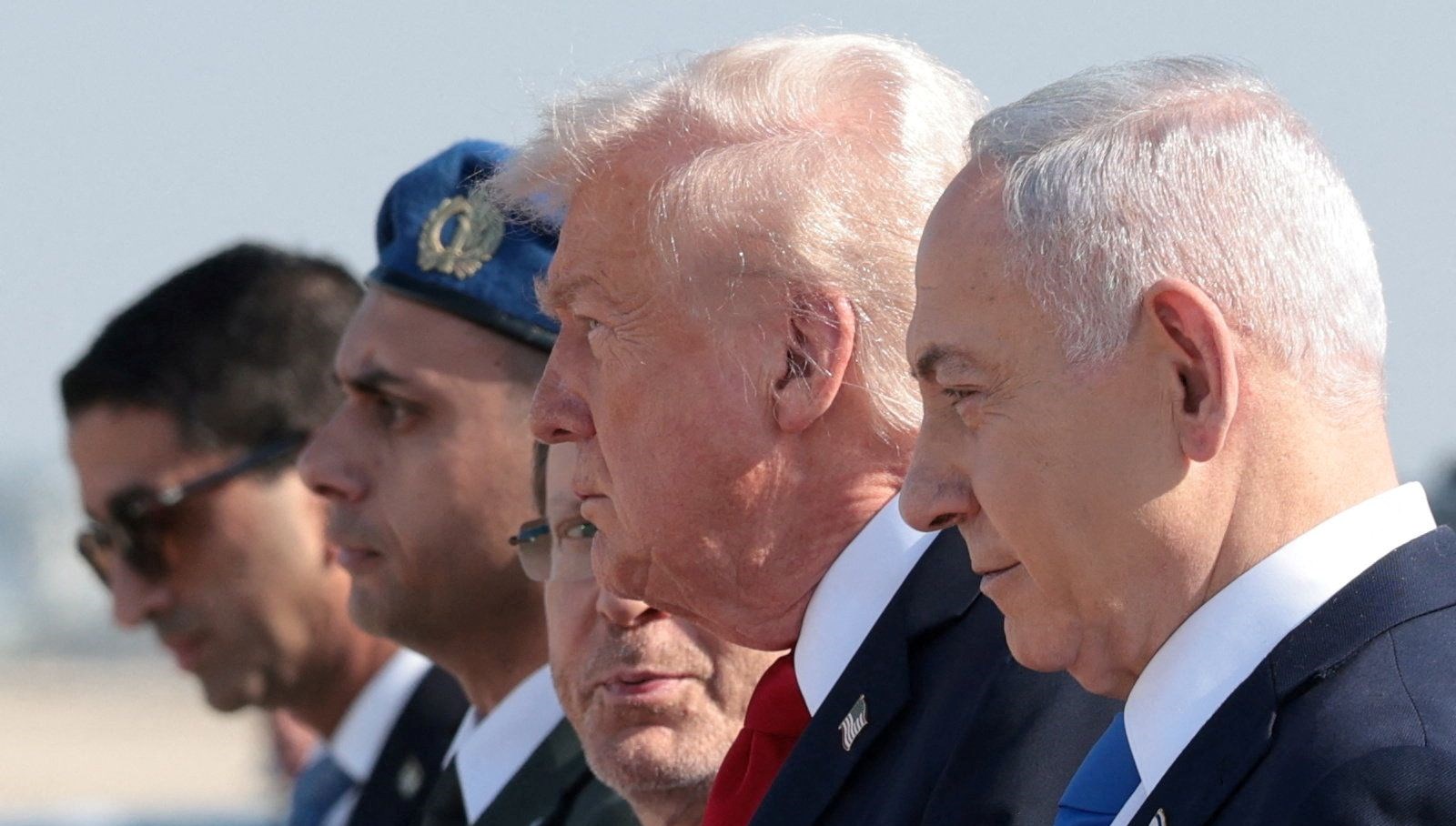 netanyahu misirdaki gazze zirvesine katilacak sisi ile telefonda gorustu PycDxNb5.jpg
