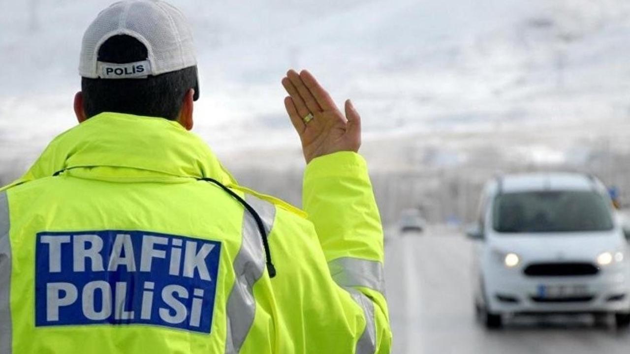 yeni ceza 140000 tl 30 gun trafikten men edilecek suruculer dikkat JfyOuDUn