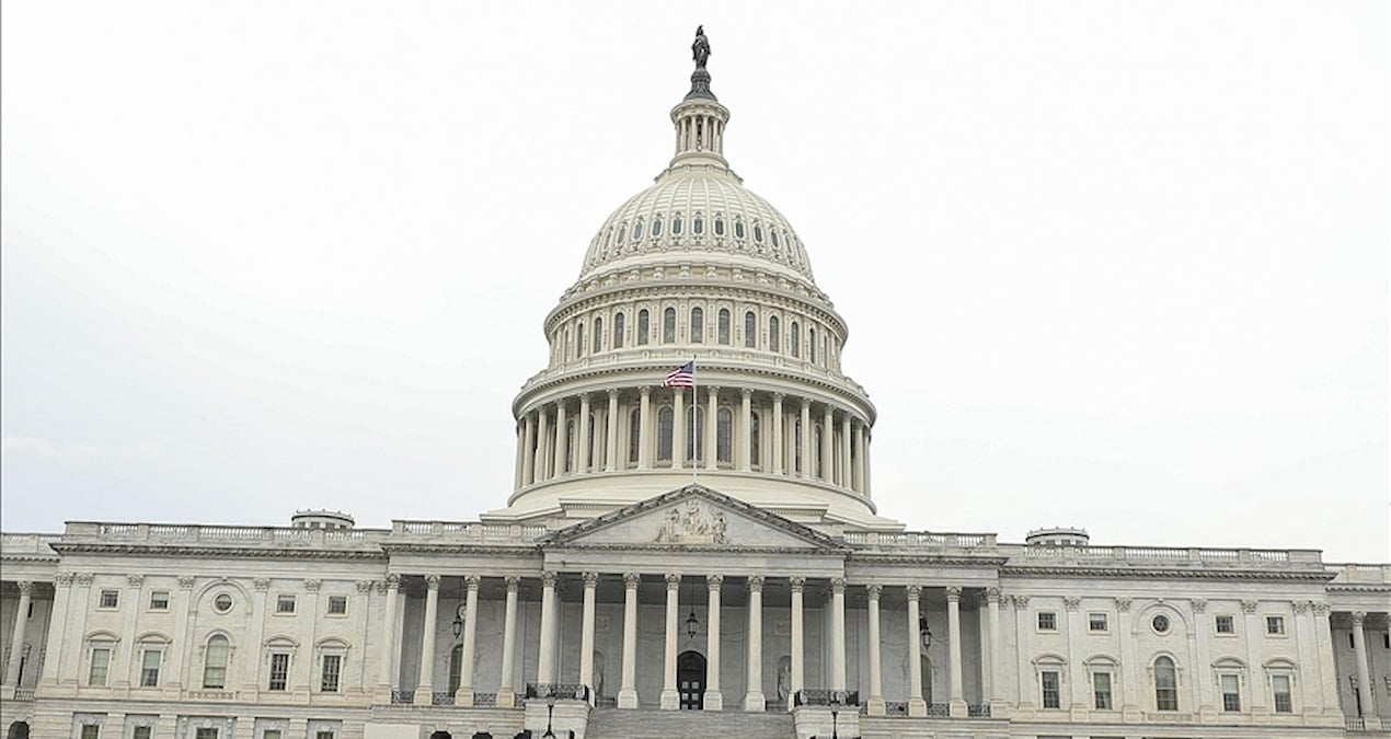 abdde tarihinin en uzun hukumet krizi 36 gundur kapali ekonomi alarm veriyor R6HmDDOM.jpg