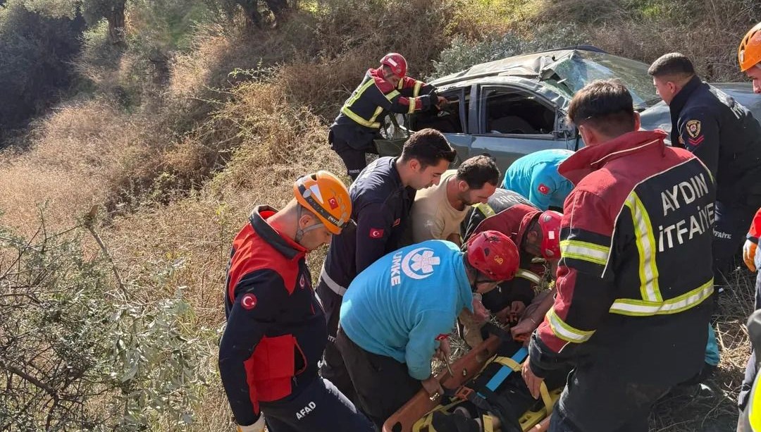 aydinda otomobil ucuruma yuvarlandi surucu yaralandi zfmaXxGV.jpg