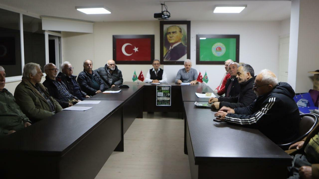 Fındıklı Çay Üreticileri Hakları İçin Birleşti: “Emeğimizin Karşılığını Talep Ediyoruz”**