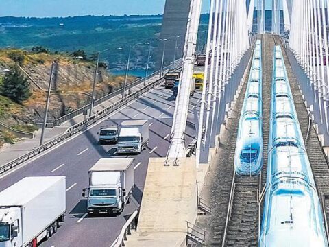 33 milyon yolcu 30 milyon ton yuk FNugY4cR